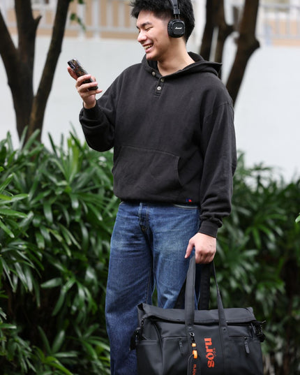 Limited Edition Kaze Woven Weekender Bag