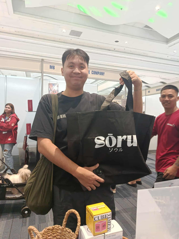 <h3><em>Ash</em></h3>