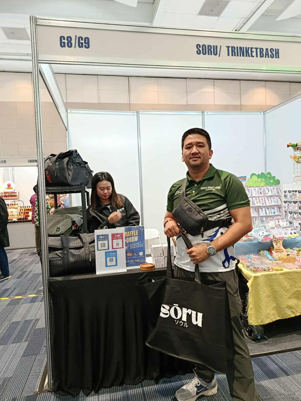 <h3><em>Josh</em></h3>