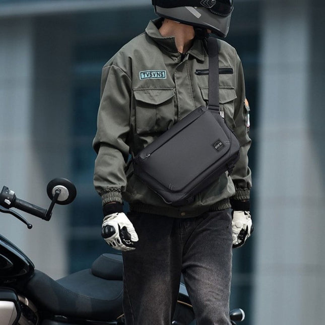 Hashiru Cross Body Bag