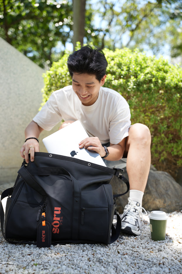 <h2>the <em>News</em></h2>